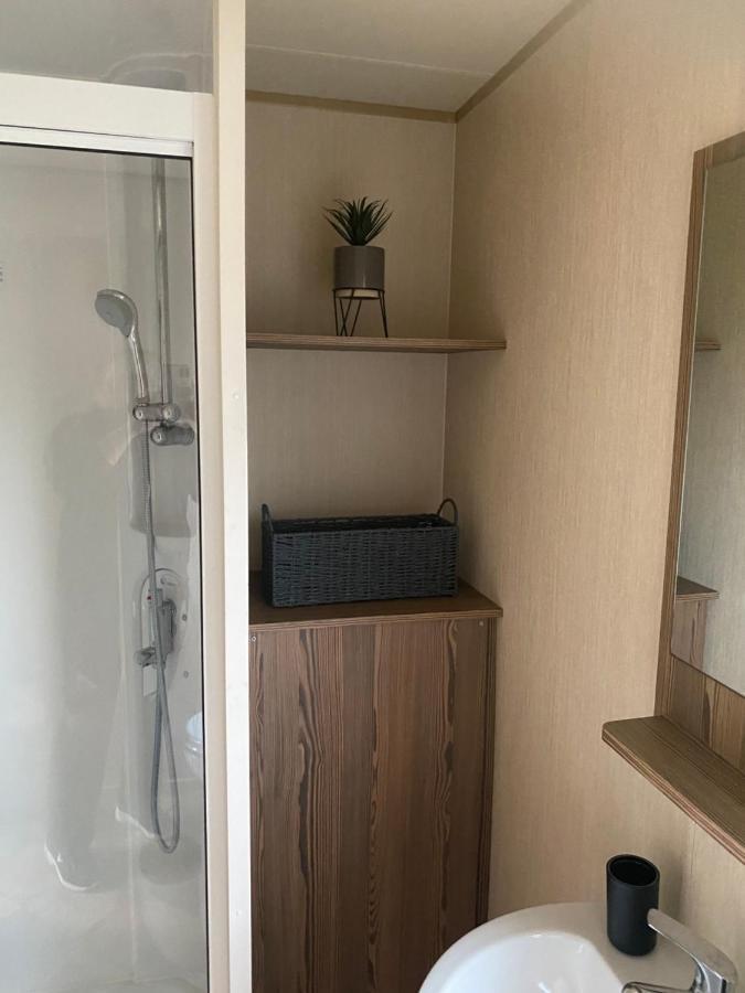 Haggerston Castle 6 Berth Caravan - Lakeside North 23 Cheswick  Экстерьер фото